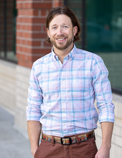 Chris Hartness, MD